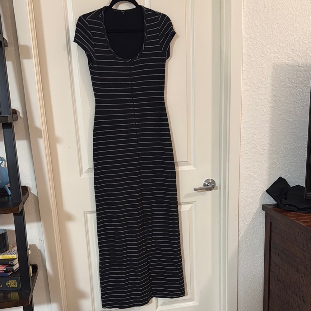 Tart Black and Gray Scoop Neck Sheath Maxi Dress